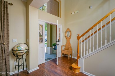 03 Entry Foyer