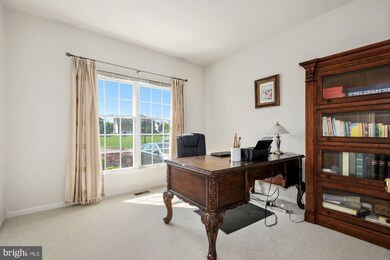 25444 Carrington Dr, Chantilly, VA 20152 - photo 3