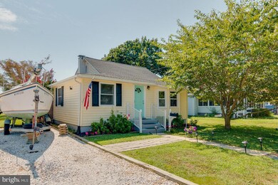 237 Asbury Rd, Pasadena, MD 21122 - photo 2