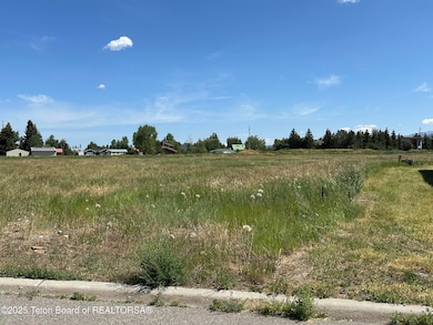 135 Sagewood Dr, Driggs, ID 83422 - photo 4