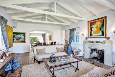 940 Hollywood Blvd, Hollywood, FL 33019 - photo 6