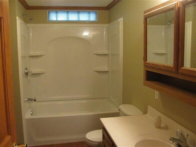 5985 W 300 S, Topeka, IN 46571 - photo 4