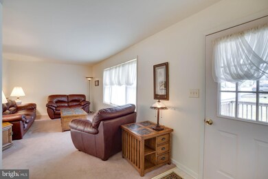 23321 Lakeview Dr, California, MD 20619 - photo 5