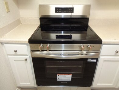 5644 Birchmont Dr unit C, Houston, TX 77091 - photo 4