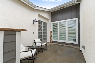 443 E Tyler Ct. Visalia-43