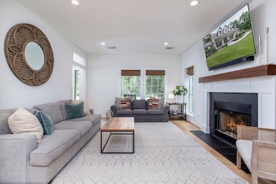 2426 E Blue Lake Dr, Magnolia, TX 77354 - photo 7