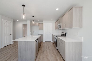 2936 E Mossy Creek Dr, Kuna, ID 83634 - photo 6