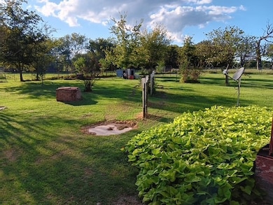 9837 Farm To Market Road 114, Clarksville, TX 75426 - photo 2