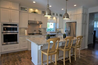 17 Taylor St, Saratoga Springs, NY 12866 - photo 7