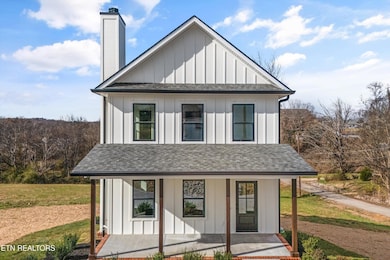 106 S Front St, Friendsville, TN 37737 - photo 2