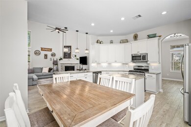 261 N Bearkat Ct, Montgomery, TX 77316 - photo 7