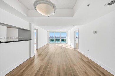 The Floridian unit 2209, Miami Beach, FL 33139 - photo 2