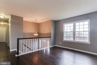 10715 N Lansdale St, Glenn Dale, MD 20769 - photo 7