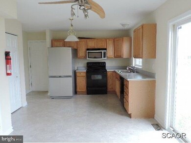 125 Penrose Branch Rd unit 4, Clayton, DE 19938 - photo 5