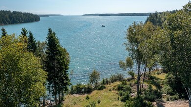 601 North Duck Cove Rd. Roque Bluffs (24