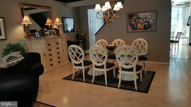 324 Chalk Hill Dr, Pikesville, MD 21208 - photo 7