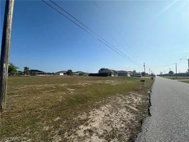 307 NE 19th Terrace, Cape Coral, FL 33909 - photo 7