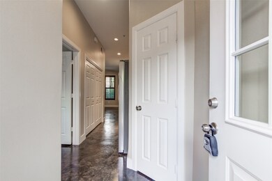 1602 Elgin St unit 7, Houston, TX 77004 - photo 4