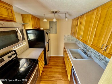 801 S Brevard Ave unit L, Cocoa Beach, FL 32931 - photo 3