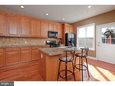 4 Mechanic St, Swedesboro, NJ 08085 - photo 2