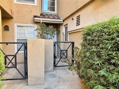 2001 Via Como Ct unit 103, Corona, CA 92881 - photo 2