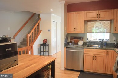 9627 Clocktower Ln, Columbia, MD 21046 - photo 3