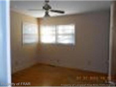 522 Terry Cir, Fayetteville, NC 28304 - photo 6