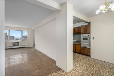 89-15 Parsons Blvd unit 11D, Jamaica, NY 11432 - photo 3