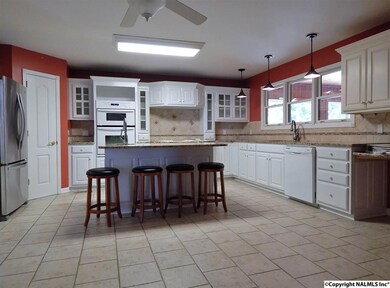 148 John Sutton Rd, Grant, AL 35747 - photo 3