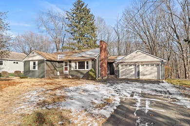 250 Long Hill St, East Hartford, CT 06108 - photo 2