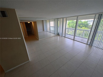 7051 Environ Blvd unit 433, Lauderhill, FL 33319 - photo 5