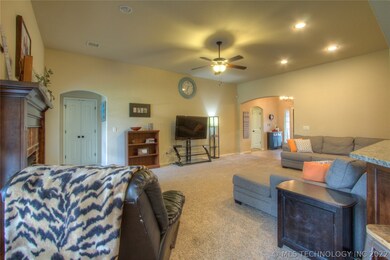 3016 W Mobile St, Broken Arrow, OK 74011 - photo 7