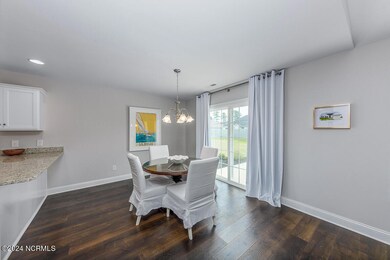 2009 Snapper St, New Bern, NC 28562 - photo 5