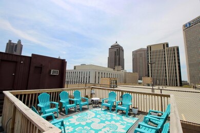 Rooftop Deck