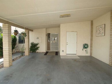 2 - CARPORT