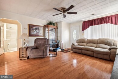 7310 Green Acres Dr, Glen Burnie, MD 21060 - photo 6