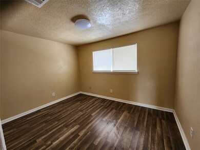 4311 Yellowstone Blvd unit 8, Houston, TX 77021 - photo 6