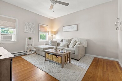 370 Bunker Hill St unit 3, Charlestown, MA 02129 - photo 3