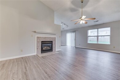 781 Spruce Dr, Greenwood, IN 46143 - photo 5