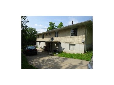 Unit 802- Walk-out basement with additional parkin