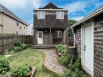 61 Blanding Ave, Barrington, RI 02806 - photo 2