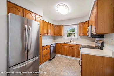 2119 Grant St. Kitchen
