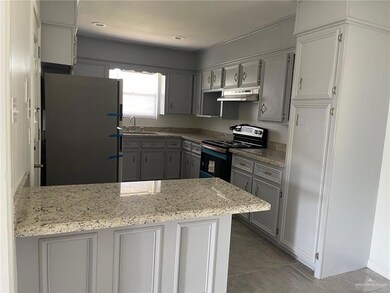 610 W Jones Ave, Pharr, TX 78577 - photo 6