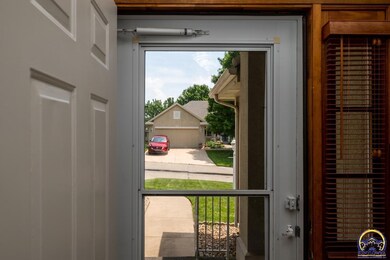 2433 SW Camelot Place, Topeka, KS 66614 - photo 2