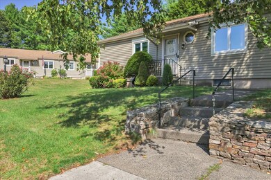 332 Songbird Ln unit 332, Southington, CT 06489 - photo 3