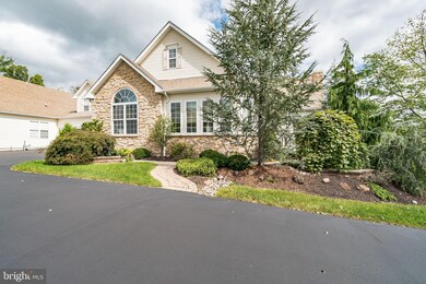 2036 Rose Dr, Pennsburg, PA 18073 - photo 3