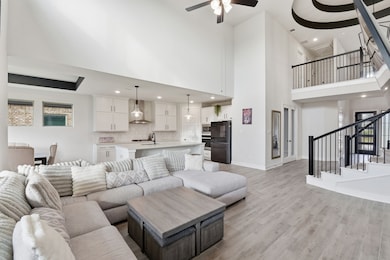 3017 Secret Lagoon Ln, Texas City, TX 77568 - photo 2