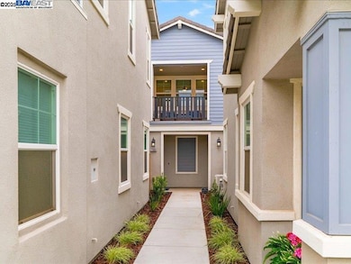 17353 Morning View Dr, Lathrop, CA 95330 - photo 2