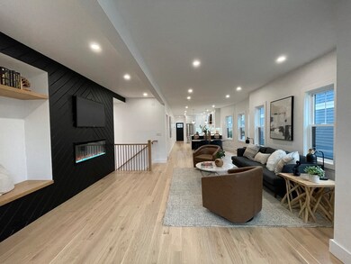 17 College Hill Rd unit 1, Somerville, MA 02144 - photo 2