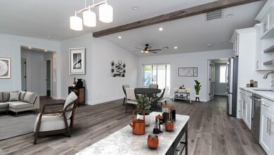 942 E San Miguel Ave, Phoenix, AZ 85014 - photo 2